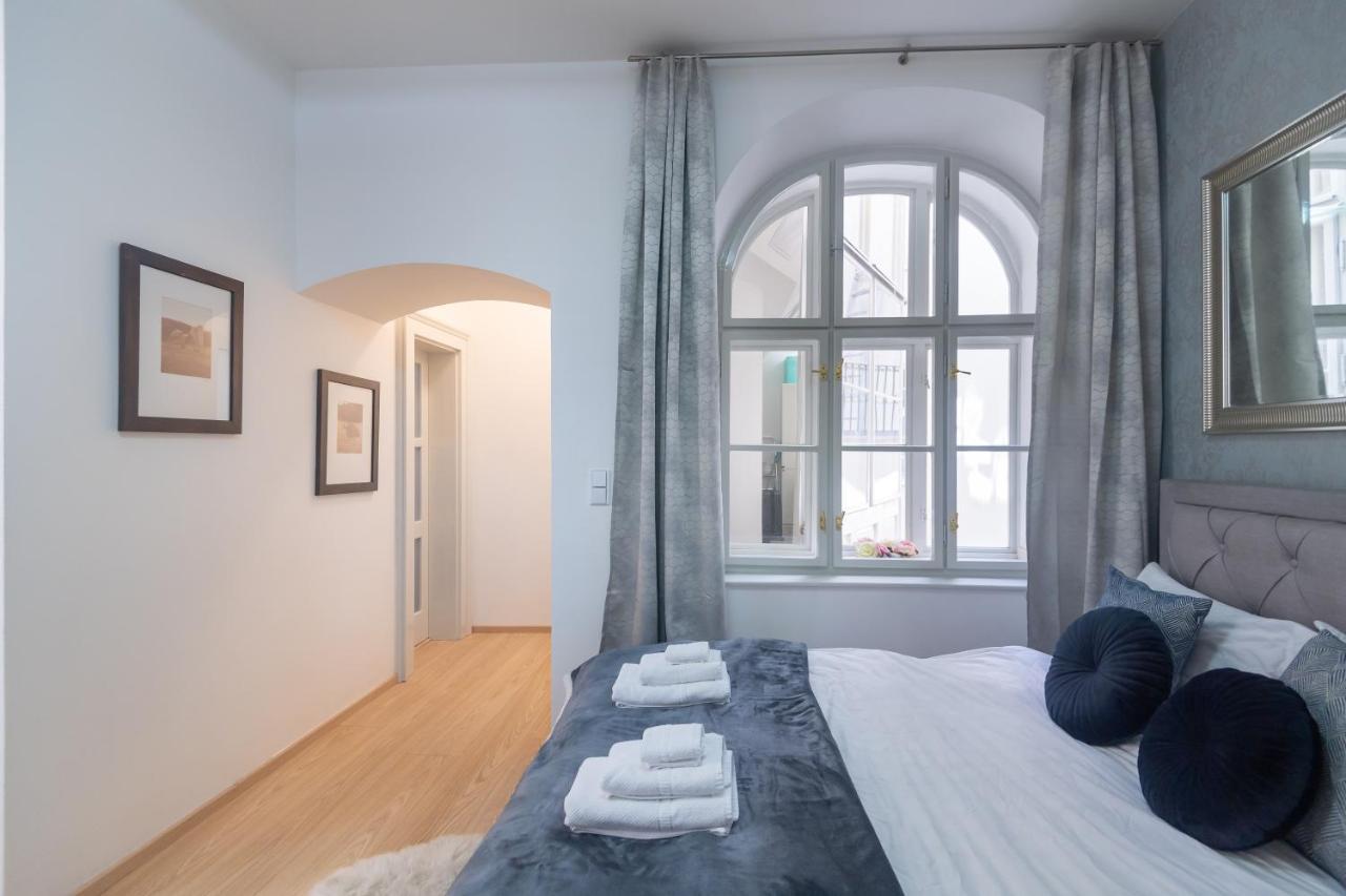 Quiet Apartment In The Heart Of Old Town Centre 프라하 외부 사진